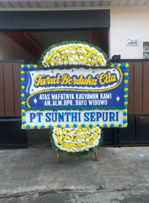 Papan Bunga Duka di Kebonsari