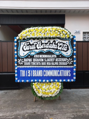 Papan Bunga Duka di Kebonsari